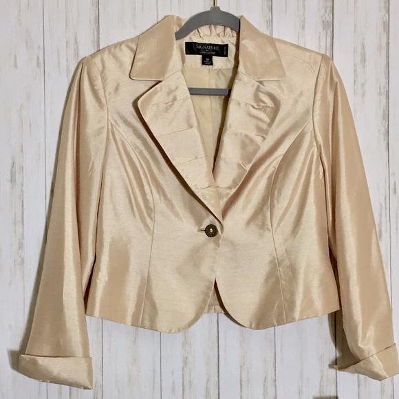Larry Levine Jackets & Blazers - Signature Larry Levine Champagne Suit Jacket